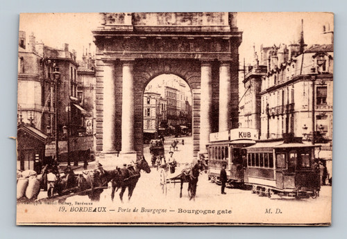Bordeaux Porte de Bourgogne gate postcard by M. D.