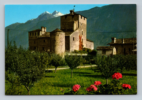 Il Castello di Sarriod de la Tour (Sec. XIV) in St. Pierre, Italy