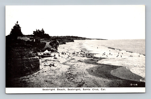 Seabright Beach Santa Cruz California postcard published by Pacific Novelty Co.