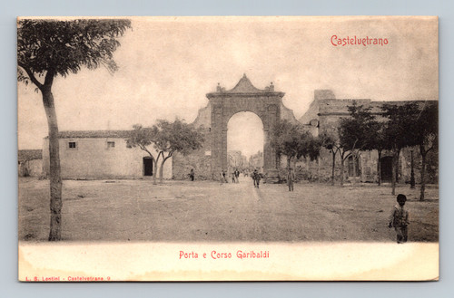 Porta e Corso Garibaldi street scene in Castelvetrano Italy postcard