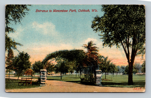 Entrance to Menominee Park Oshkosh Wisconsin Vintage Postcard