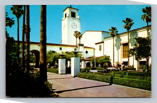 South patio with tropical plantings and arched walkways at Union Station Los Angeles