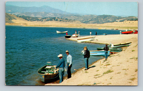 Launching area and sandy beach at Lake Cuchuma California