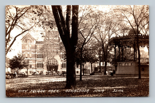 City Square Park and Hotel in Oskaloosa Iowa vintage postcard
