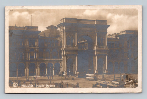 Piazza Duomo in Milano Italy vintage postcard