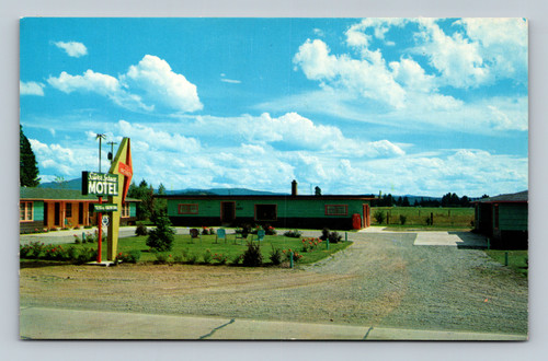 Silver Spruce Motel exterior with modern single and double units in Coeur d'Alene Idaho