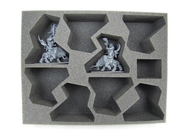 Models pictured are for size comparison only. They are the personal property of Battle Foam employees and are not included with the purchase of this tray. The fit of the models are not endorsed or affiliated with Games Workshop Limited in any way.