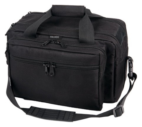 BULLDOG EXTRA LARGE RANGE BAG BLACK W/ PISTOL RUG