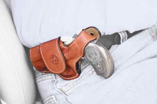 BOND ARMS DRIVING HOLSTER LH THUMBSNAP LEATHER TAN