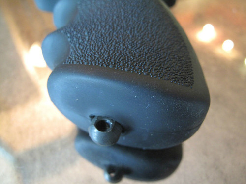 Hogue 20 Gauge Fits Mossberg 500 Pistol Grip BRAND NEW Rubber Overmold USA !!