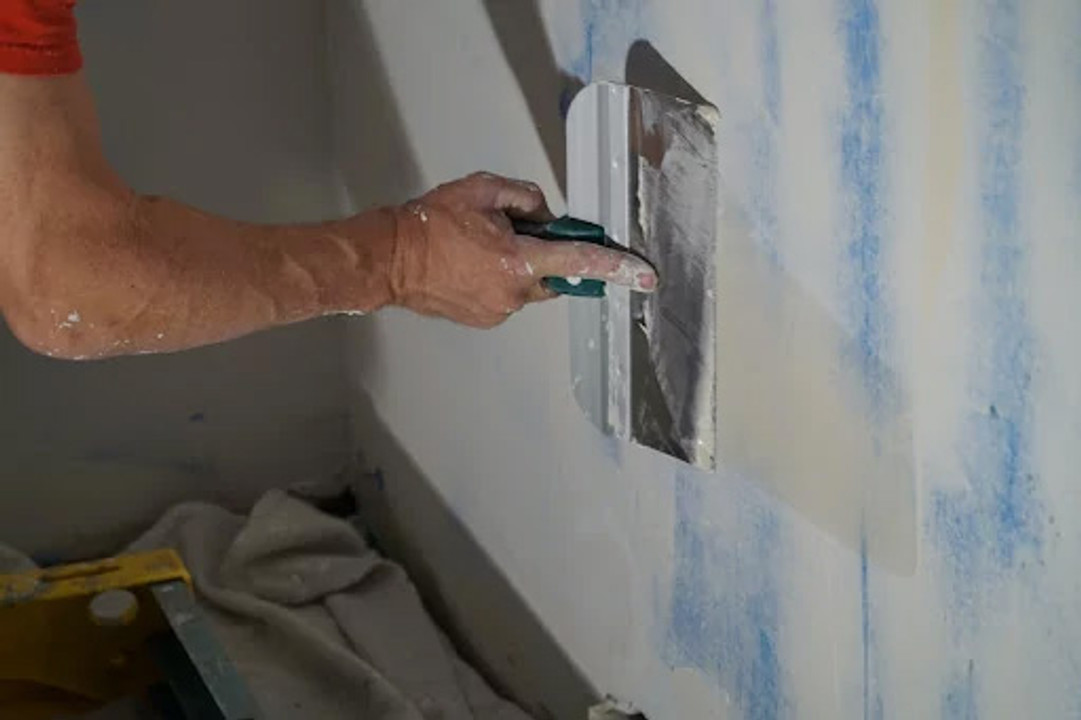 How and When to Skim Coat Your Walls How and When to Skim Coat Your Walls