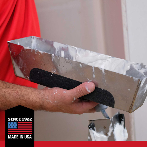 Advance 14" Heli-Arc Round Bottom Mud Pan with Grip