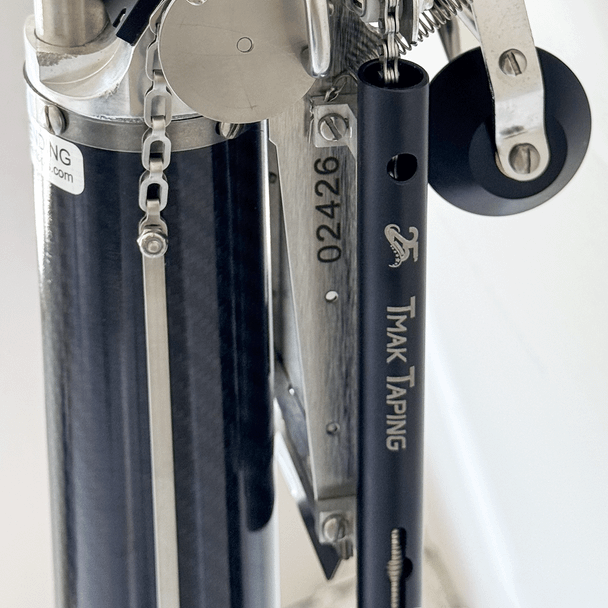 25th Drywall Master Commander Carbon Fiber Taper w/ Carrying Case
