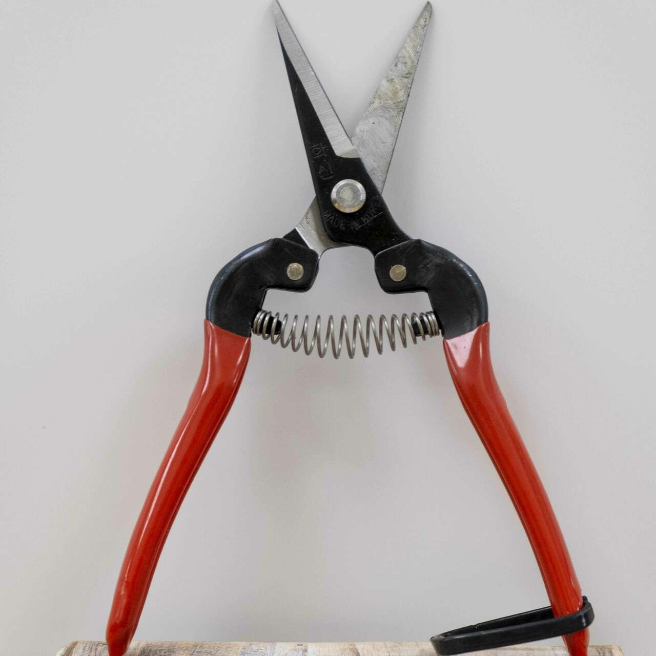 Trimming Shears - Bud Trimmers - Python Industries