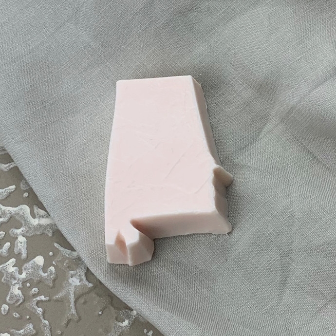 Handmade Alabama-shaped shea butter soap in kiwi cucumber fragrance, artisan crafted in Sheffield, Alabama, for gifts, guest baths, and Southern gift baskets.
