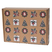 Alabama Christmas decorations on the outside of the gift box
