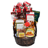 Alabama Christmas gift delivery with holiday goodies packed inside
