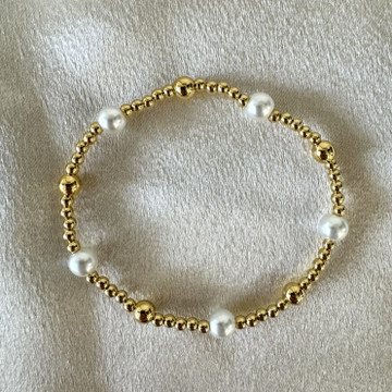 Beaded Bracelet - Gold & Pearl