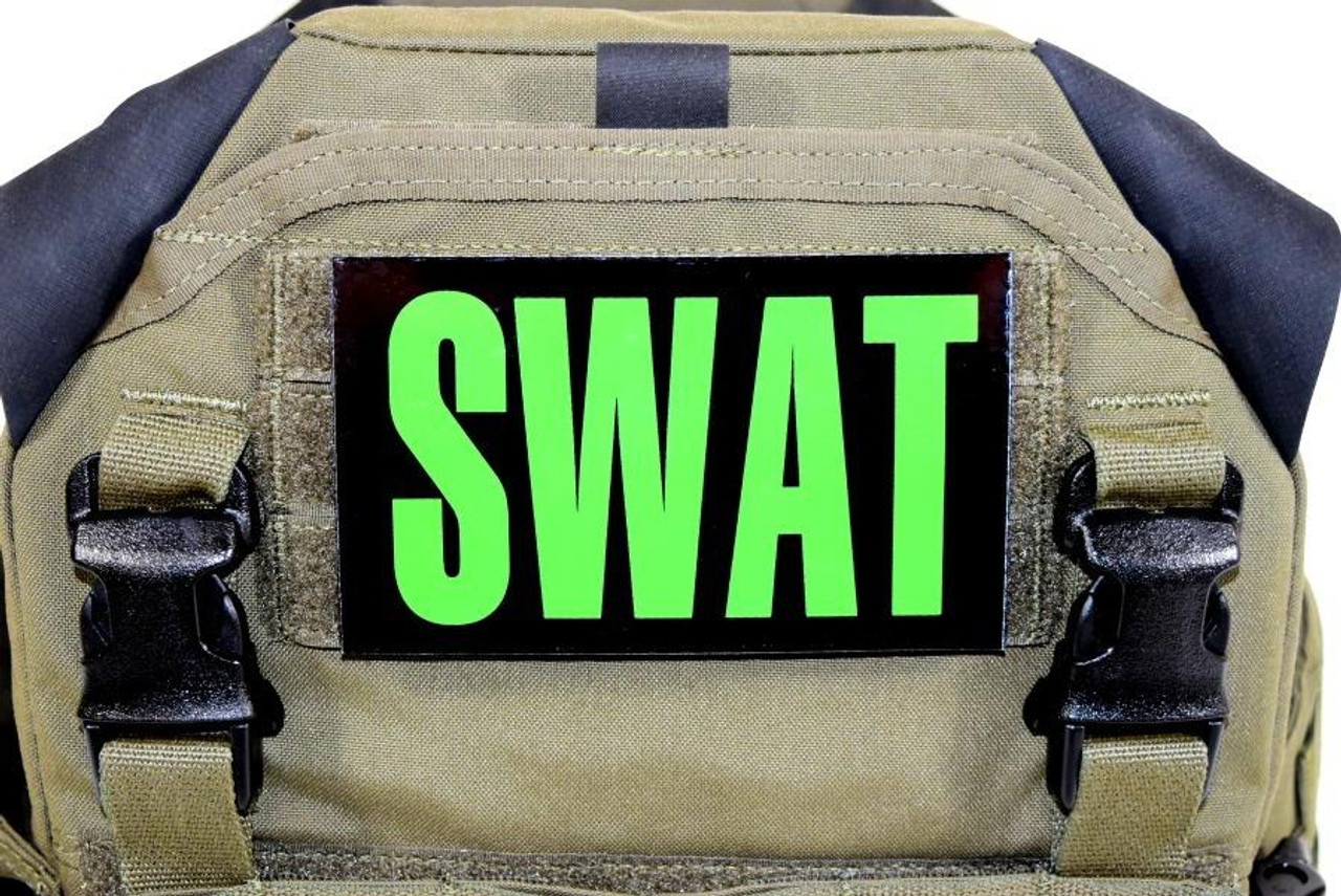 Police SWAT Armored Tactical Vest Black 1990s 2000s - Hangar 19 Prop Rentals