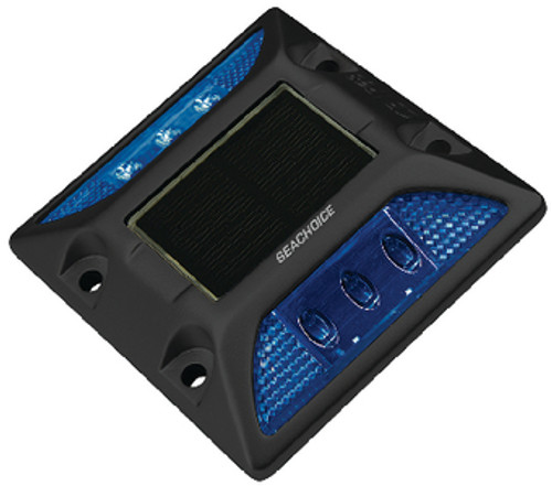 SEACHOICEÂ® - SOLAR HEAVY-DUTY ABS SQUARE LED DOCK LIGHT - Lumens: 7-8 LEDs: 6 LED Color: Blue Size: 4Â½" W x 4Â½" L x â…ž" H