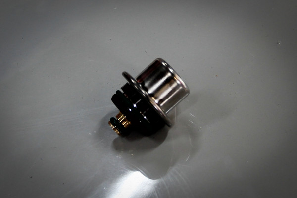 FG-FGX FALCON FUEL PRESSURE REGULATOR