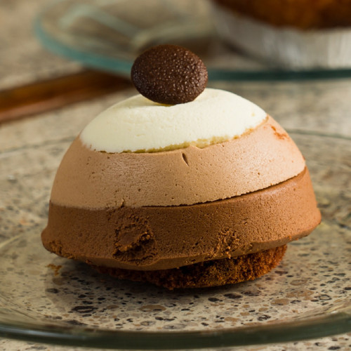 TRI-CHOCOLATE MOUSSE PASTRY
