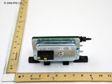 Cleveland Controls DDP-106-408 Air Flow Switch