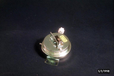 Detroit Radiant TP-60C .70"wc SPST Pressure Switch