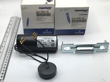 Copeland 914-0053-43  243-292mfd 165v Start Capacitr