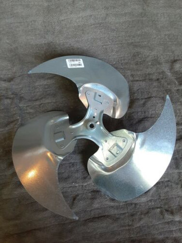 Nordyne 667345R  18" CW BLADE