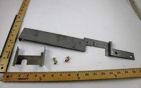 Raypak 004728F PILOT BRACKET KIT