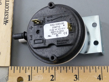 Reznor 234712 AIR PROVING SWITCH