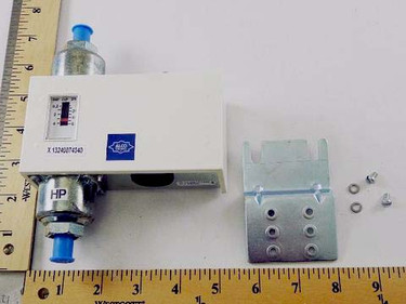 Trane SEN1829  -40 TO 65C Mixed Air Sensor