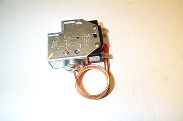 Johnson Controls P20EB-1 7/150# Spdt Air Cond.Limit Switch