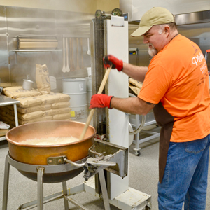 Making Sponge Candy