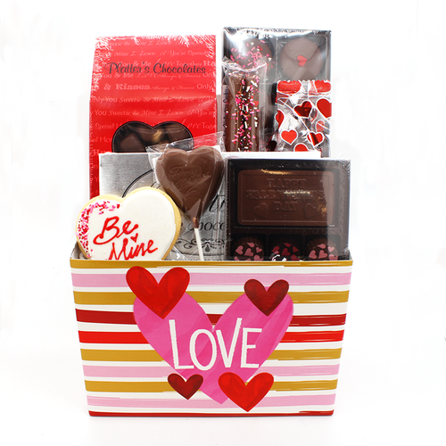 Valentine Gifts-Brown Cane Like Basket Hamper of 20 Goodies With Teddy –  Ghasitaram Gifts