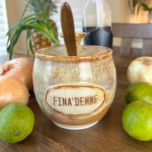 Coral Brown Artisan Fina'denne’ Serving Pot, Cover, and Wood Ladel