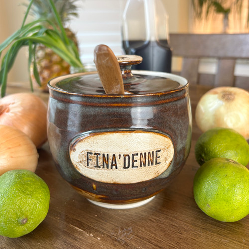 Dark Brown Artisan Fina'denne’ Serving Pot, Cover, and Wood Ladel