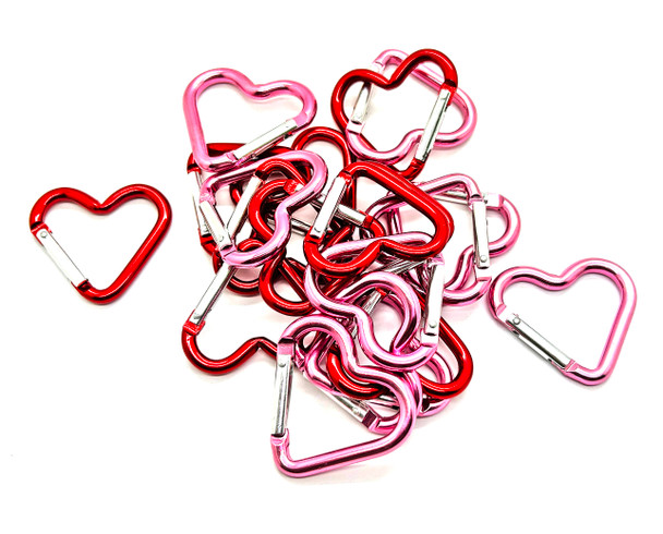 Heart Shaped Clips for attaching supplies to pet carrier, cage, crate or kennel