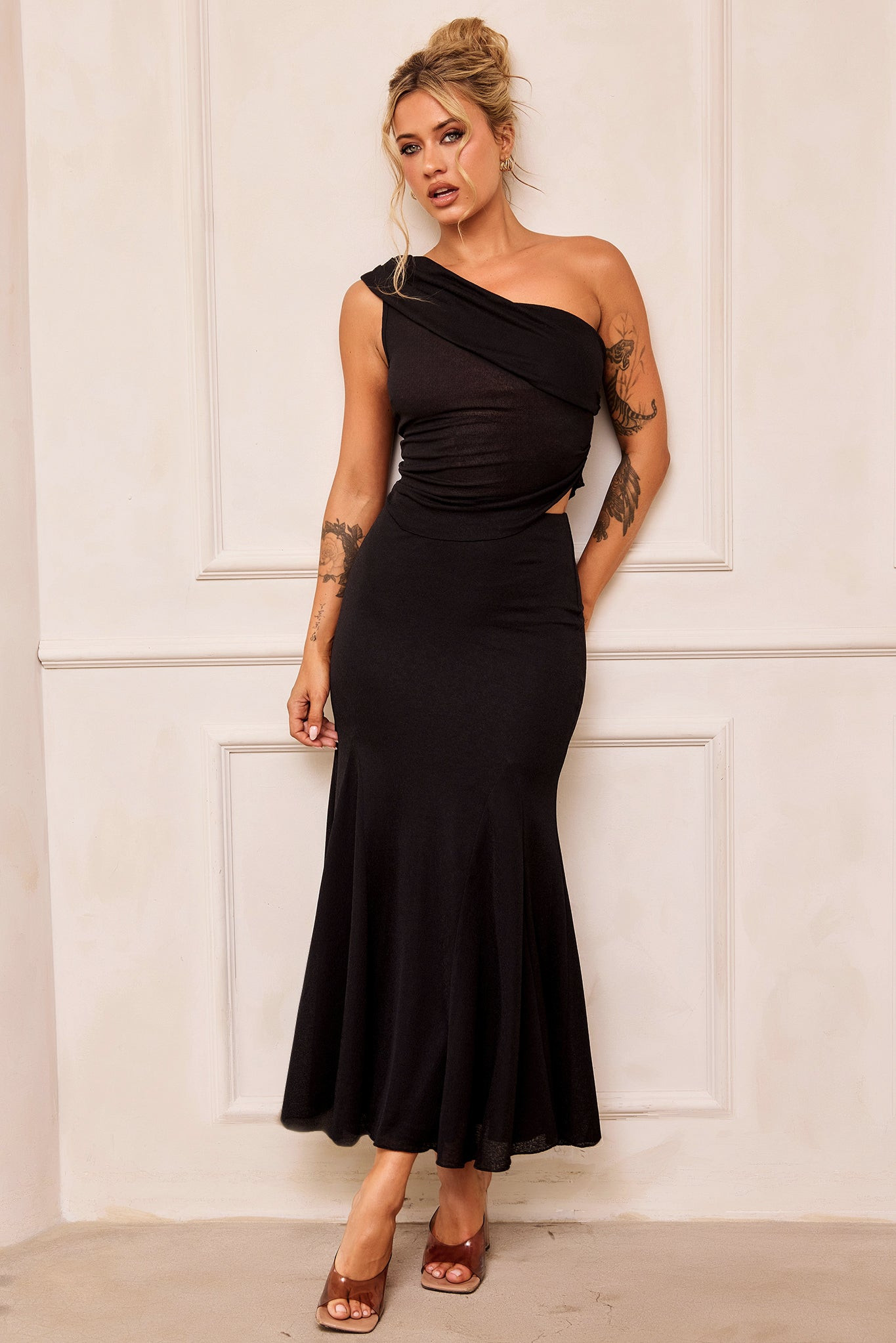 Picture Perfect Maxi Skirt - Black