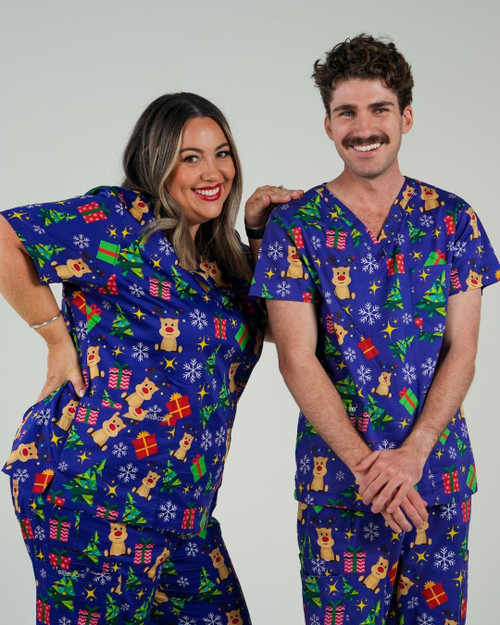 elitecare Unisex Print Scrub Top - Reindeer Christmas