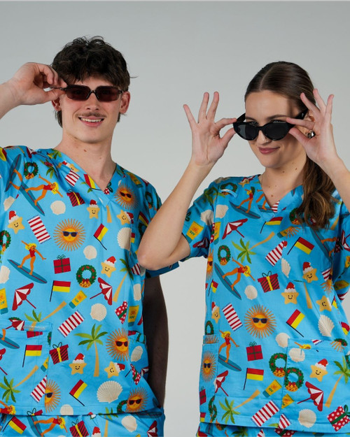 elitecare Unisex Print Scrub Top - Beachy Christmas