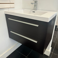 Royal Houston 30" Wall Mount Bathroom Vanity Royal Houston 30" Wall Mount Bathroom Vanity