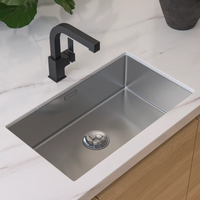 Matte Black 360 Turning Spout 1.8 GPM Single Handle Pull Out Faucet