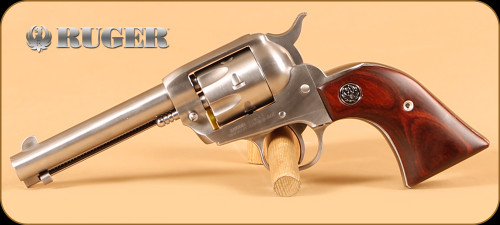 Ruger - Single Six - 22LR/22WMR - SS, Fixed Sights, 4.6" (Model: 00678)