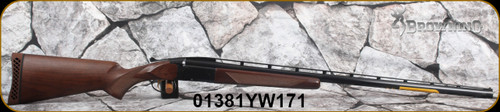 Browning - 12Ga/2.75"/32" - BT-99 - Trap Shotgun - Satin finish walnut stock w/Beavertail forearm/Blued Finish, Manual extractor, Ivory front sight w/mid-bead, Mfg# 017054402, S/N 01381YW171