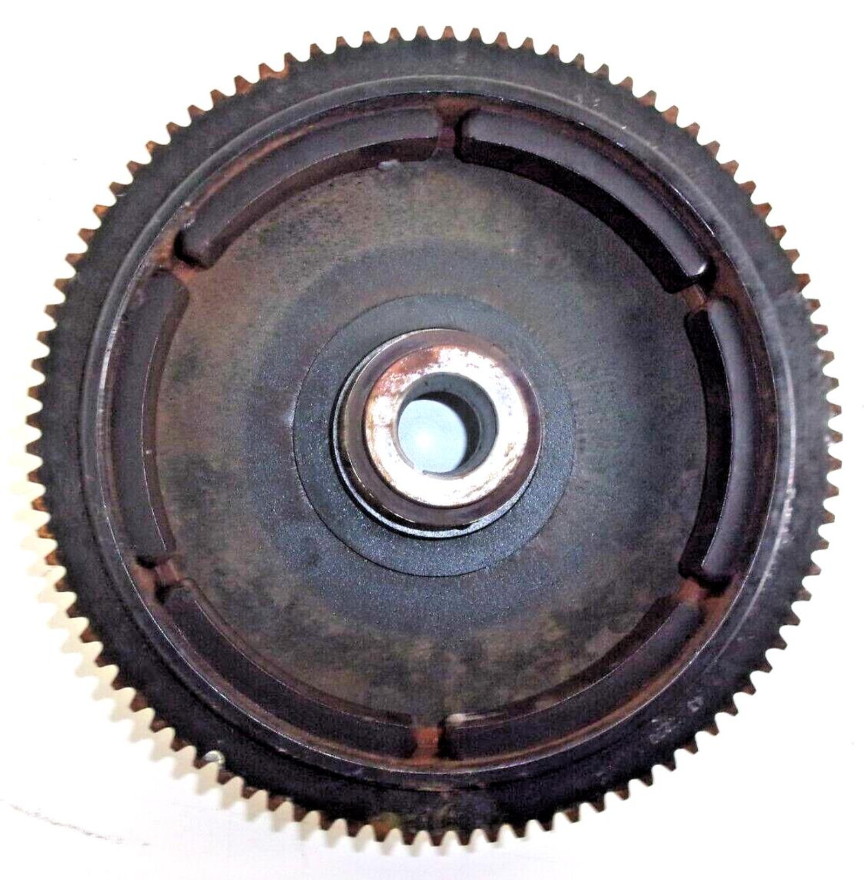 Mercury Flywheel 8722A15 1989-97 40HP 4 Cylinder Mercury Flywheel 8722A15 1989-97 40HP 4 Cylinder