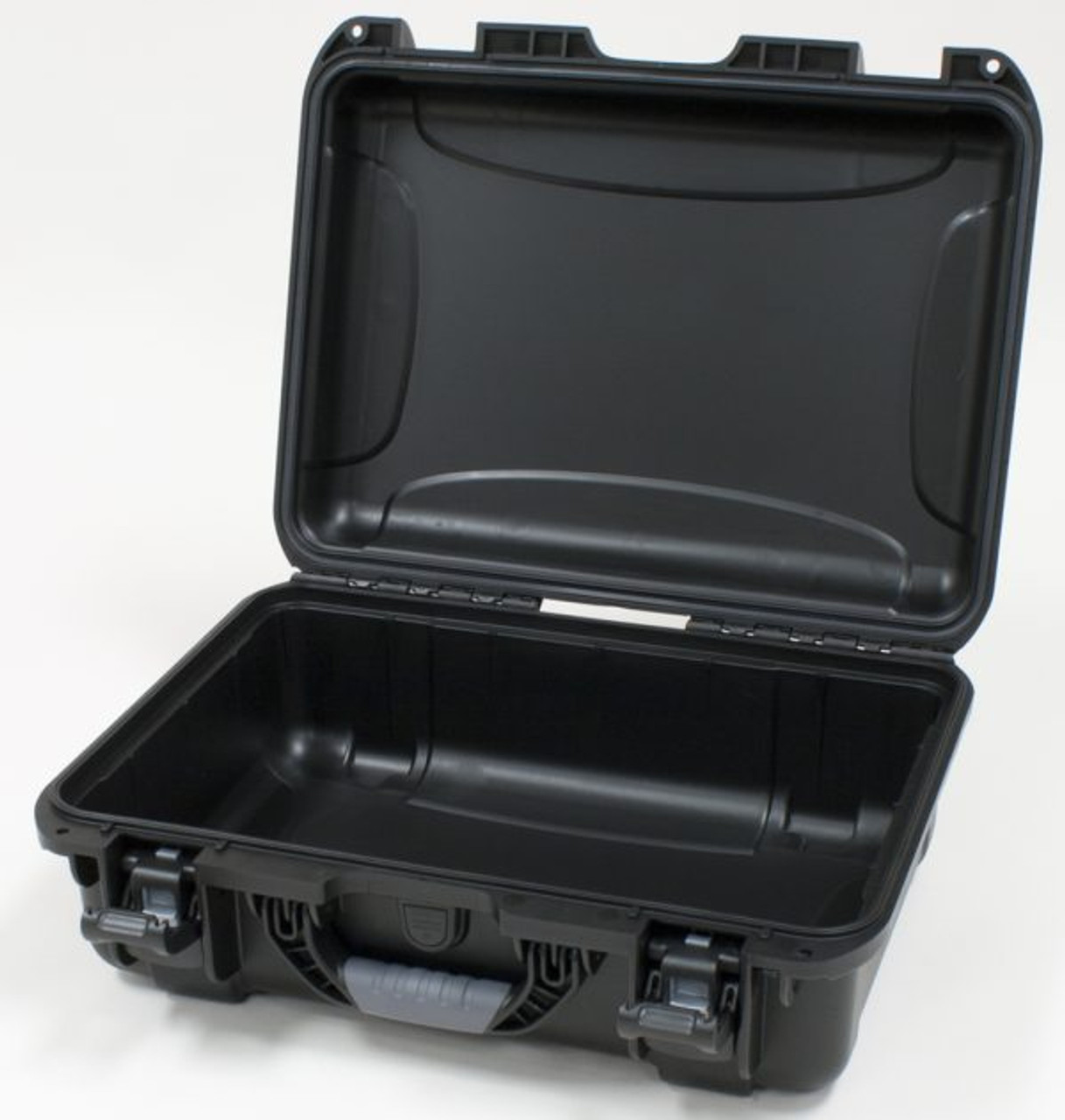 Gator GU-1711-06-WPNF Waterproof Utility Case; 17″X11.8″X6.4″ 