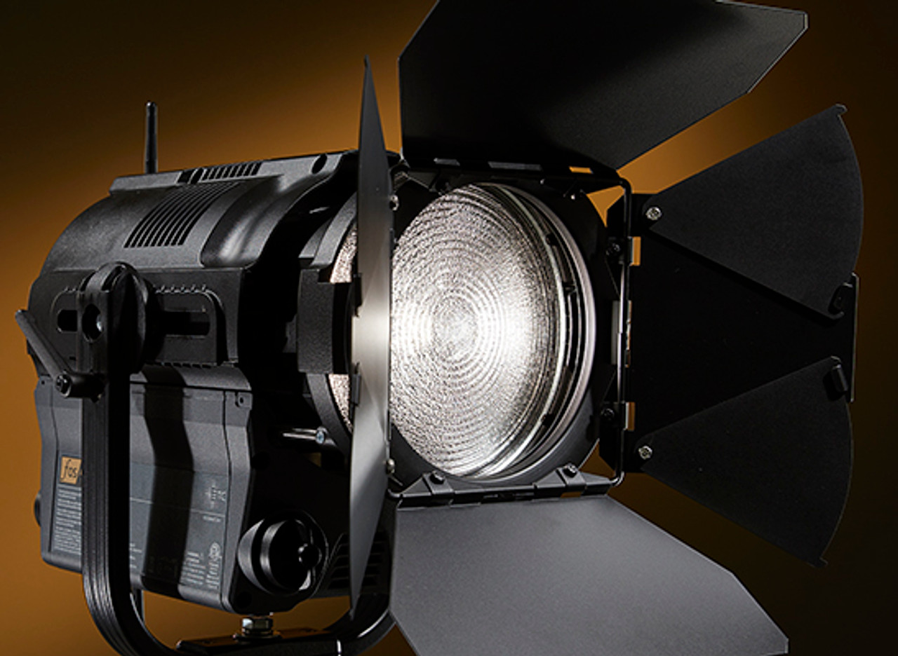 ETC fos4FD5 fos/4 Fresnel, 5", Daylight HDR, 2-Tone, ETL (fos4FD5)