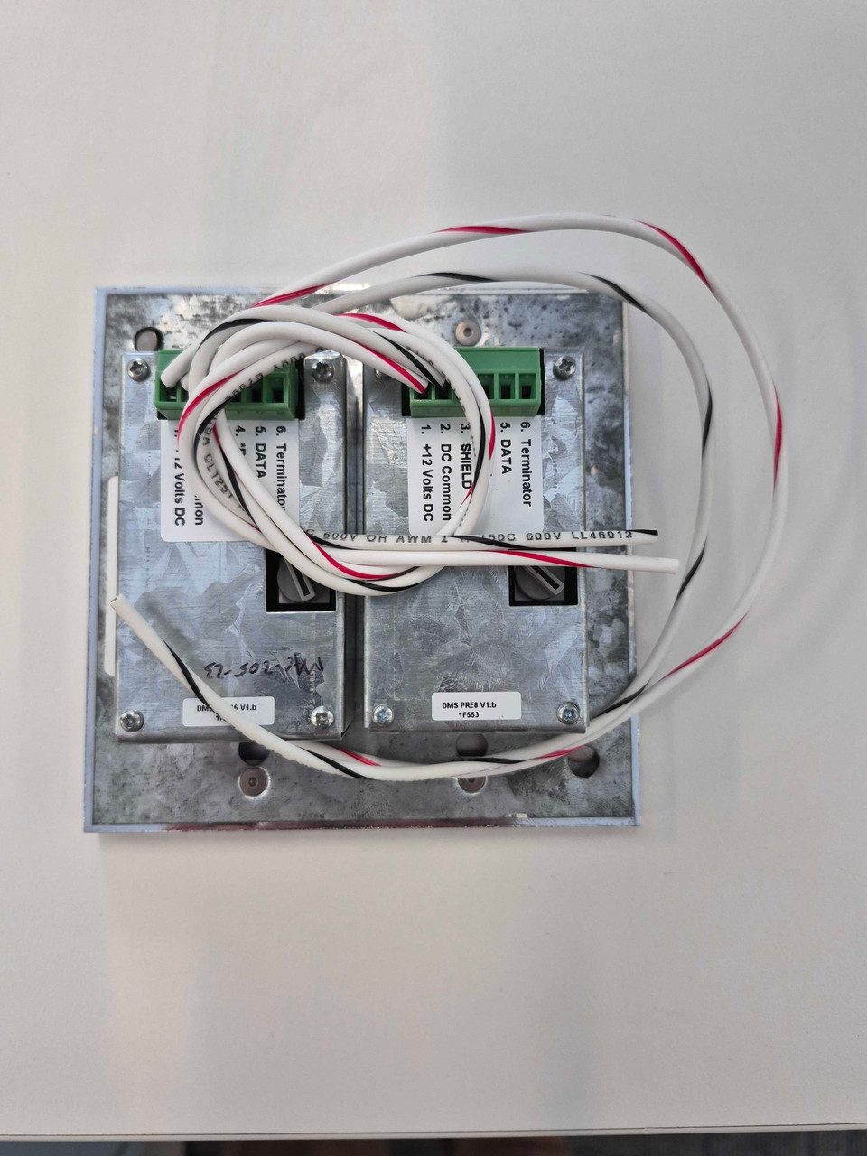 Leviton Macro Wall Station, 18 Buttons - Refurbished (LEVITON MACRO 18-BUTTON, REFURB)